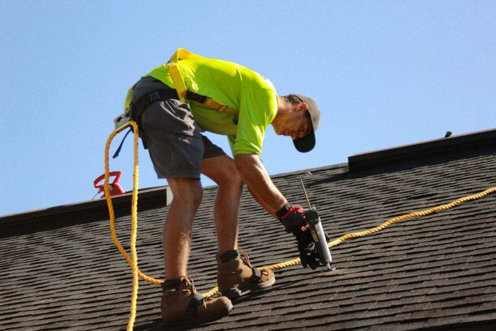 roof installation by craftsman