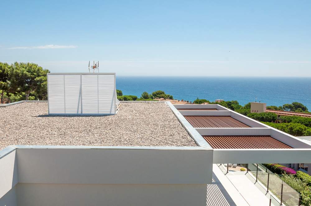 Stunning Flat Roof